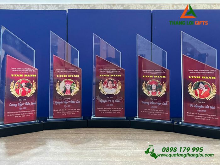 Cúp Pha Lê - In Hình Ảnh Vinh Danh Học Sinh Tiêu Biểu Trường THCS Lương Định Của