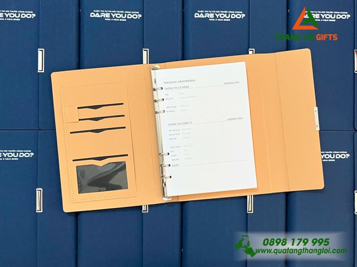 Sổ Da Bìa Còng Gập 3 Màu Xanh - In Tên Cuộc Thi DARE YOU DO Mùa 4 Năm 2026