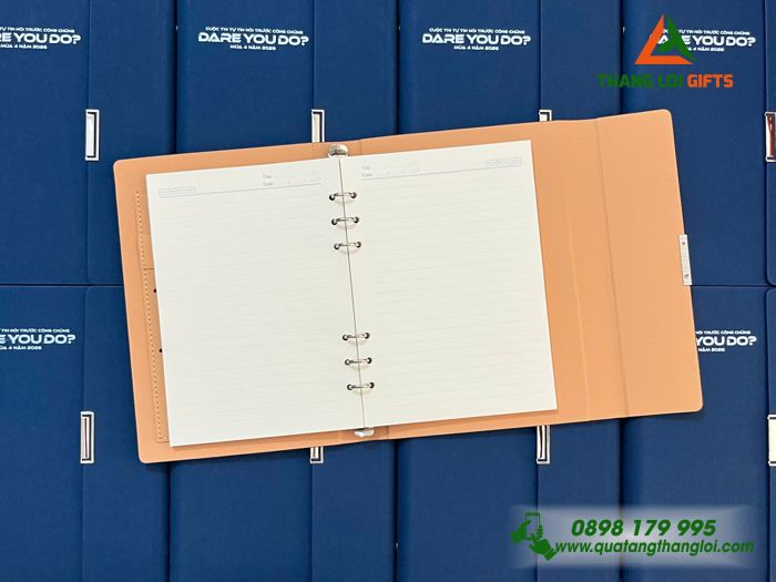 Sổ Da Bìa Còng Gập 3 Màu Xanh - In Tên Cuộc Thi DARE YOU DO Mùa 4 Năm 2026