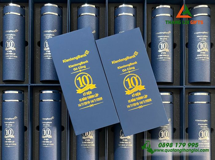 Bình Giữ Nhiệt Sơn Nhám Màu Xanh Khắc Logo Kỷ Niệm 10 Năm Thành Lập Ngân Hàng Kienlong Bank