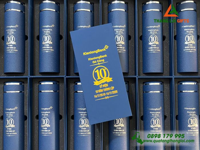 Bình Giữ Nhiệt Sơn Nhám Màu Xanh Khắc Logo Kỷ Niệm 10 Năm Thành Lập Ngân Hàng Kienlong Bank
