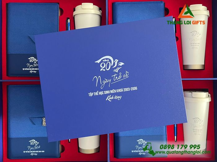 Set Quà Tặng (Sổ + Ly + Bút) In Khắc 20 Năm Ngày Trở Về Của Cựu Học Sinh Làm Quà Tri Ân Thầy Cô
