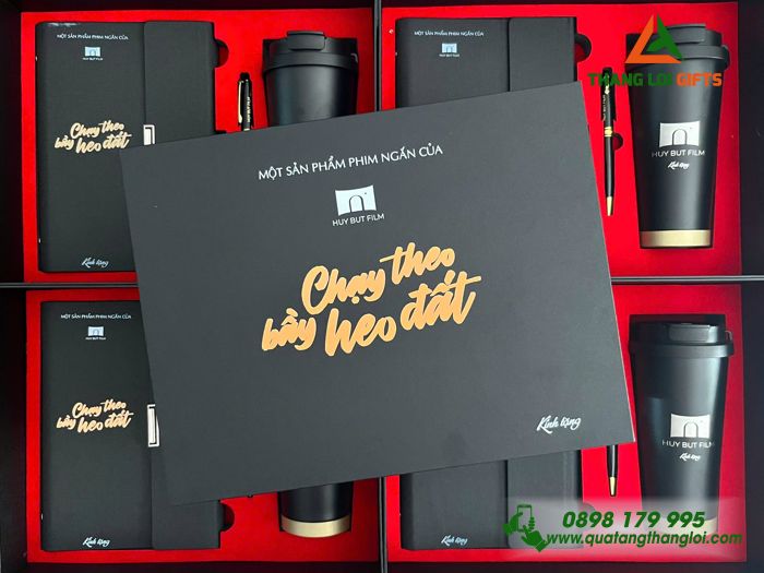 Giftset Quà Tặng (Sổ+ Ly+ Bút) Cao Cấp Màu Đen In Khắc Logo Huy Bụt Film Làm Quà Tặng Phim Ảnh