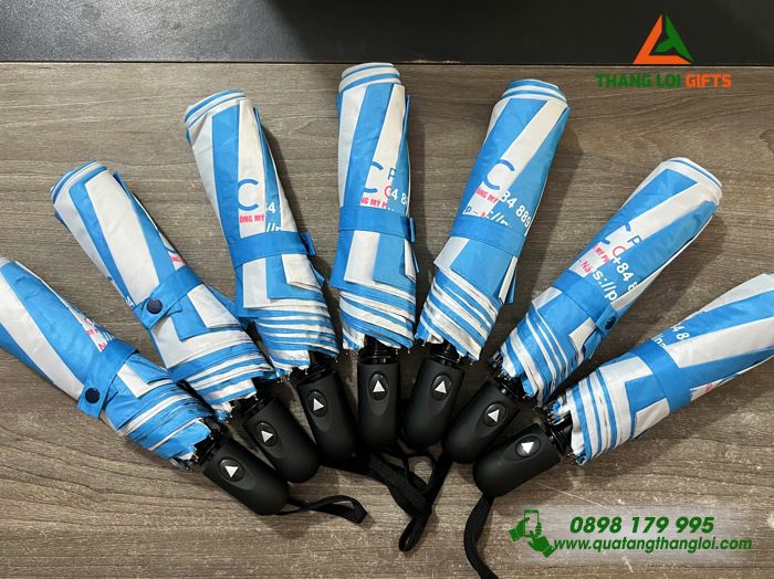 Dù Cầm Tay Gấp 3 Màu Trắng Xanh In Logo Doanh Nghiệp PRO ALLIANCE COSMETIC