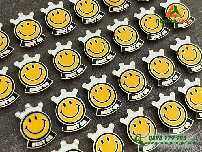 Huy Hiệu Đồng Đổ Màu Hình Icon Mặt Cười Logo Best CS