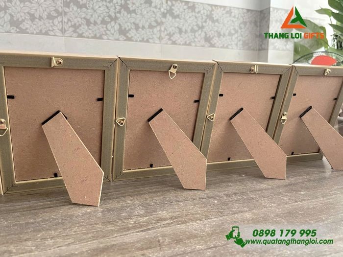 Khung Hình Gỗ Để Bàn & Treo Tường In Logo Doanh Nghiệp ShinFlow