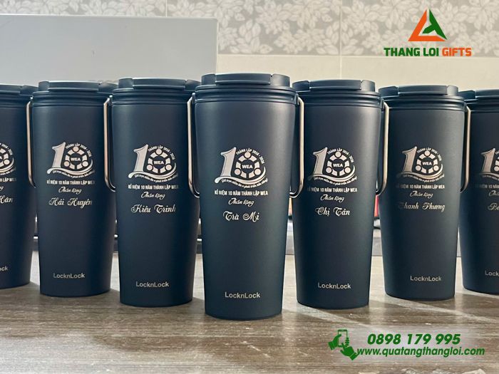 Ly Giữ Nhiệt Lock&Lock LHC4269 540ml Màu Xanh Navy Khắc Logo Kỷ Niệm 10 Năm Thành Lập Trung Tâm Anh Ngữ Tây Âu Mỹ