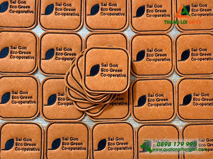 Miếng Lót Ly Màu Nâu Thêu Logo Doanh Nghiệp Sai Gon Eco Green Co-operative