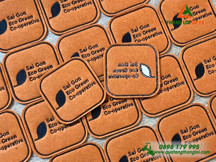 Miếng Lót Ly Màu Nâu Thêu Logo Doanh Nghiệp Sai Gon Eco Green Co-operative