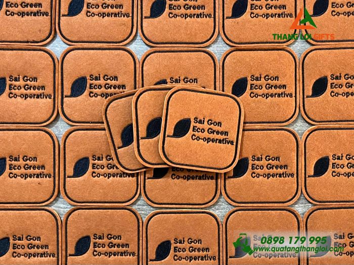 Miếng Lót Ly Màu Nâu Thêu Logo Doanh Nghiệp Sai Gon Eco Green Co-operative