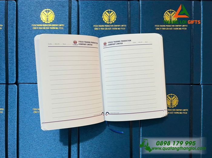 Sổ Dán Gáy A5 Màu Xanh Ép Kim Vàng Logo Doanh Nghiệp Y TECH Làm Quà Tặng Khách Hàng VIP 