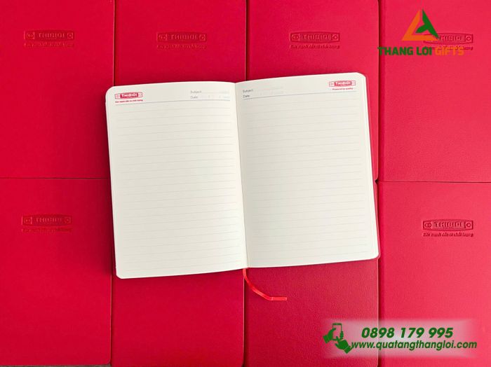 Sổ Tay Dán Gáy A5 Màu Đỏ Dập Chìm Logo Doanh Nghiệp THIBIDI