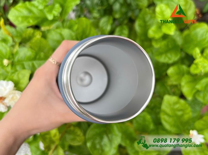 Bình Giữ Nhiệt Lock&Lock LHC3275 490ml Màu Xanh Navy Khắc Logo Ngân Hàng Shinhan Bank Cambodia Làm Quà Tặng