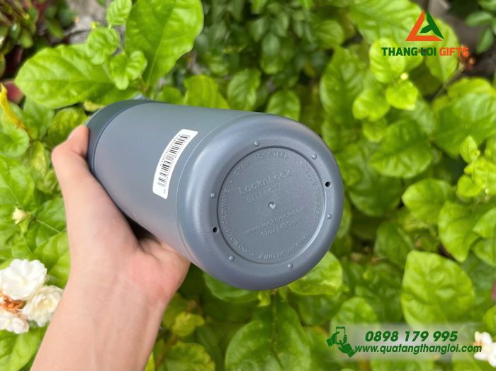 Bình Giữ Nhiệt Lock&Lock LHC3275 490ml Màu Xanh Navy Khắc Logo Ngân Hàng Shinhan Bank Cambodia Làm Quà Tặng