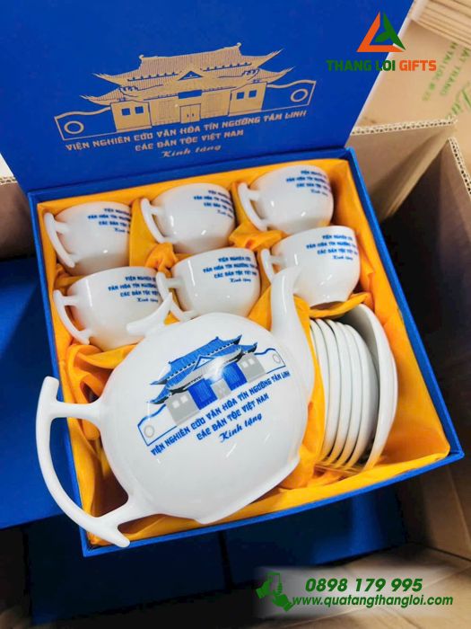 Bộ Ấm Trà Gốm Sứ Cao Cấp In Logo Theo Yêu Cầu