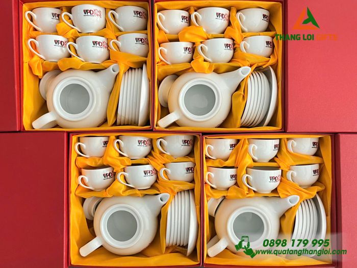 Bộ Ấm Trà Gốm Sứ Cao Cấp In Logo Doanh Nghiệp Minh Phát Holdings