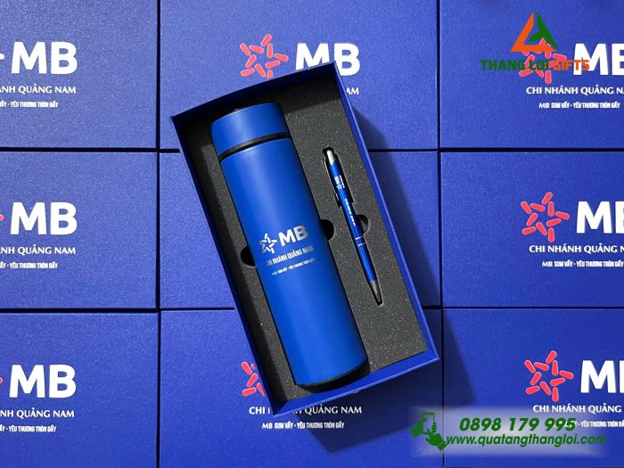 Bộ Quà Tặng (Bình & Bút) Màu Xanh in Khắc Logo MB Bank Làm Quà Tặng Ngân Hàng