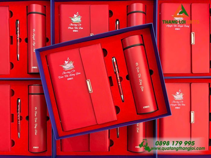 Giftset Quà Tặng (Sổ+ Bình+ Bút) Màu Đỏ In Khắc Tên Cô Giáo Làm Quà Tặng Trường Mầm Non 22