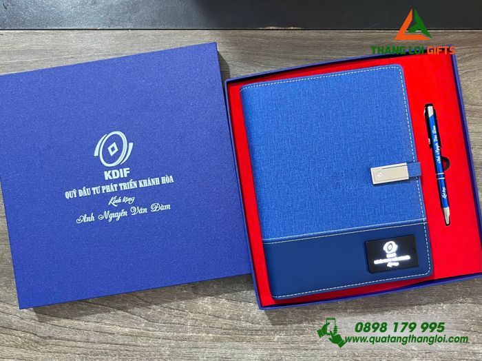 Combo Quà Tặng (Sổ Đa Năng & Bút) Màu Xanh In Khắc Logo KDIF Quỹ Đầu Tư Phát Triển Khánh Hòa