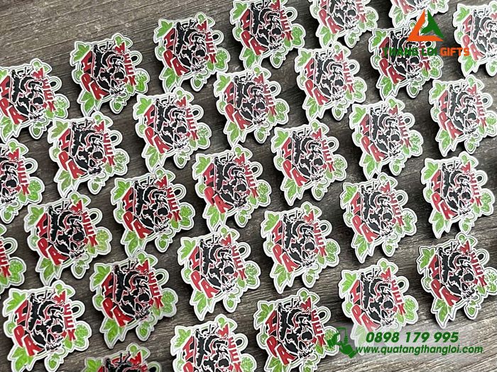 Huy Hiệu Cài Áo Đồng Ăn Mòn Logo IPA WEEK Làm Quà Tặng Sự Kiện