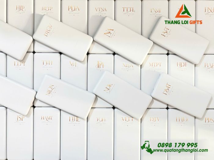 Pin Sạc Dự Phòng Xiaomi 10.000mAh 22.5W Màu Trắng In Tên Nhân Viên Làm Quà Tặng Doanh Nghiệp