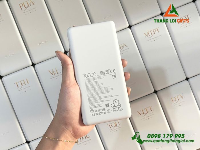 Pin Sạc Dự Phòng Xiaomi 10.000mAh 22.5W Màu Trắng In Tên Nhân Viên Làm Quà Tặng Doanh Nghiệp