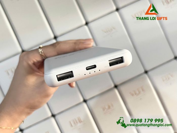 Pin Sạc Dự Phòng Xiaomi 10.000mAh 22.5W Màu Trắng In Tên Nhân Viên Làm Quà Tặng Doanh Nghiệp