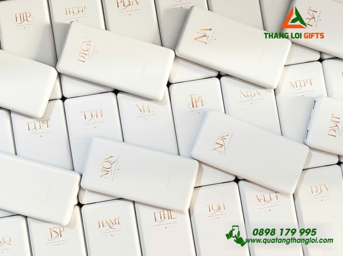 Pin Sạc Dự Phòng Xiaomi 10.000mAh 22.5W Màu Trắng In Tên Nhân Viên Làm Quà Tặng Doanh Nghiệp