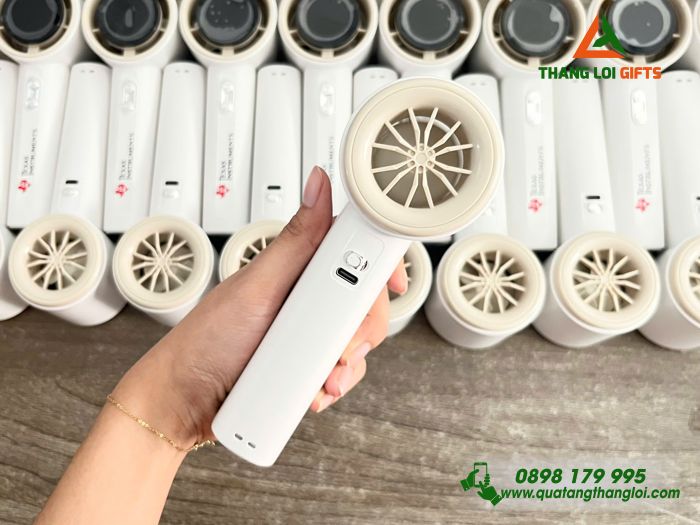 Quạt Cầm Tay Mini 4.000mAh Màu Trắng Ngà In Logo Doanh Nghiệp TEXAS INSTRUMENTS