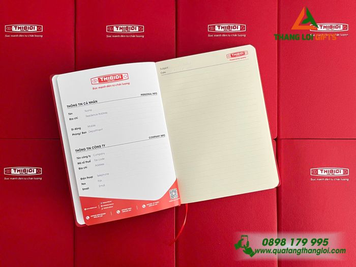 Sổ Da Dán Gáy A5 Màu Đỏ Ép Kim Bạc Logo Doanh Nghiệp THIBIDI