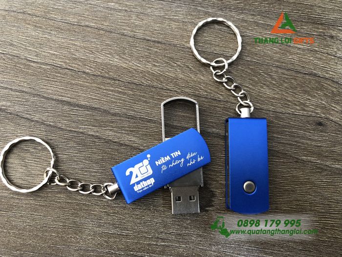 USB 16GB Kim Loai Mau Xanh - Khac Logo Dat Hop (1)