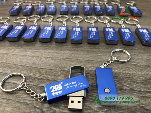 USB 16GB Kim Loai Mau Xanh - Khac Logo Dat Hop (6)