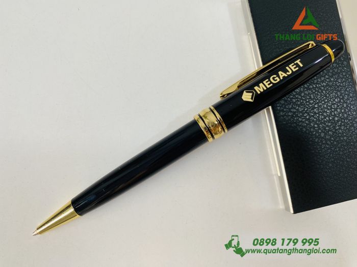 Bút ký kim loại Xoay Màu đen khoen vàng Khắc logo doanh nghiệp MEGAJET (6)