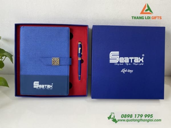 Bộ quà tặng Giftset Sổ tay & Bút In logo doanh nghiệp SEATAX