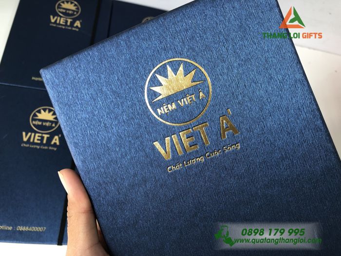 Sổ ghi chép da cao cấp Màu xanh Ép kim vàng logo Nệm Việt Á
