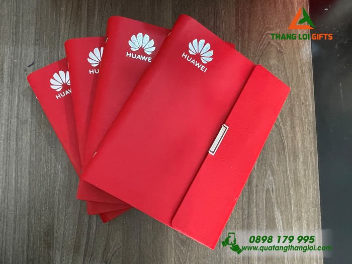 Sổ tay da bìa còng màu đỏ - Ép kim logo Doanh nghiệp HUAWEI