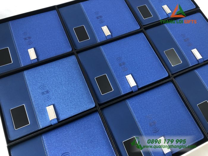 Sổ tay đa năng 10.000mAh Màu xanh dương - In ấn logo làm quà tặng