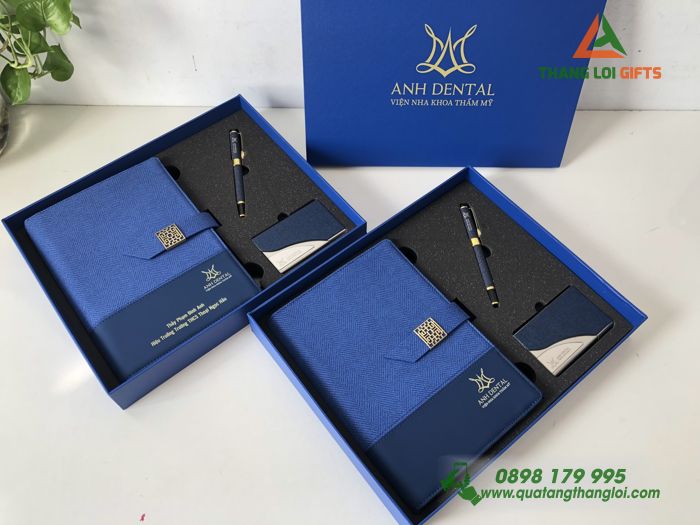 Giftset (Sổ tay+ Bút+ Hộp Namecard) - In khắc logo ANH DENTAL