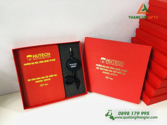 Bộ Giftset (Sổ tay+ Cáp sạc ba đầu) - In logo Trường ĐH HUTECH