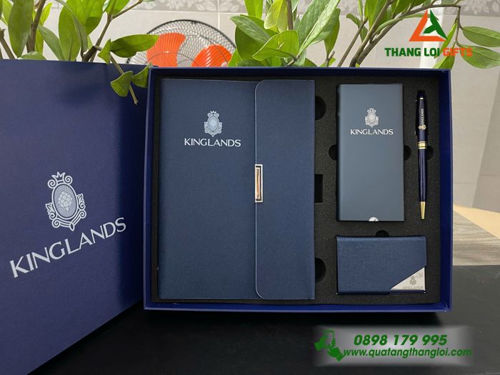 Bộ quà tặng (Sổ+ Pin+ Bút & Hộp namecard) - In khắc logo KINGLANDS