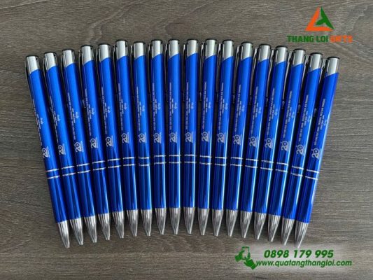 Bút Bi Kim Loại Màu Xanh - Khắc Tên Trường THCS Hải Thượng