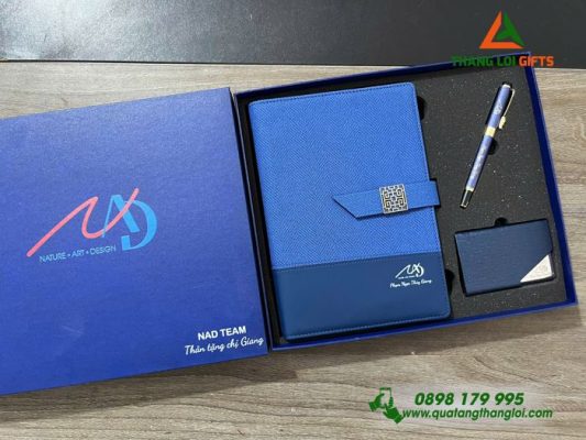 Set Quà Tặng (Sổ Tay+ Hộp Namecard+ Bút Ký) Màu Xanh - In Khắc Logo Doanh Nghiệp NAD