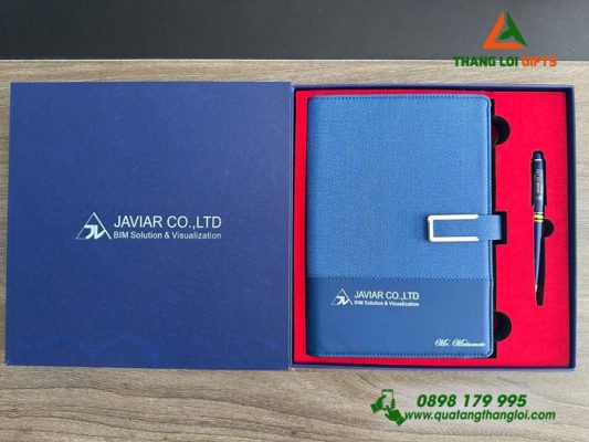 Set Quà Tặng (Sổ Tay Bìa Còng & Bút Ký) Màu Xanh - In Khắc Logo Doanh Nghiệp JAVIAR