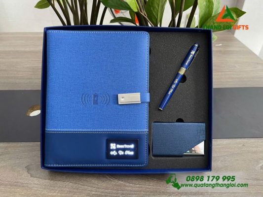 Combo Quà Tặng Cao Cấp (Sổ Đa Năng+ Hộp Namecard+ Bút Ký) Màu Xanh - In Khắc Logo Bees Travel Làm Quà Sinh Nhật