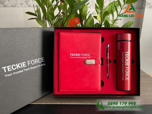 Combo Quà Tặng (Sổ+ Bình+ Bút) Màu Đỏ - In Khắc Tên Doanh Nghiệp TECKEI FORCE