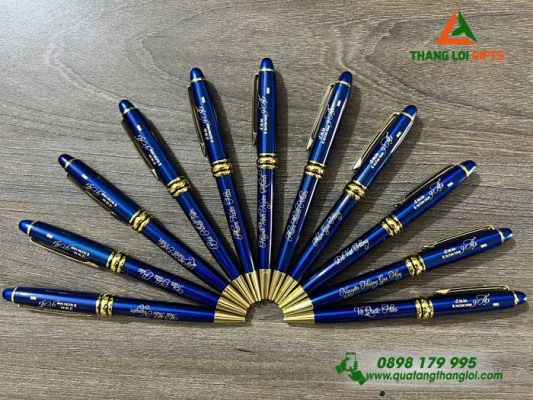 Bút Ký Kim Loại Xoay Màu Xanh Khoen Vàng - Khắc Tên Làm Quà Lễ Tri Ân & Trưởng Thành