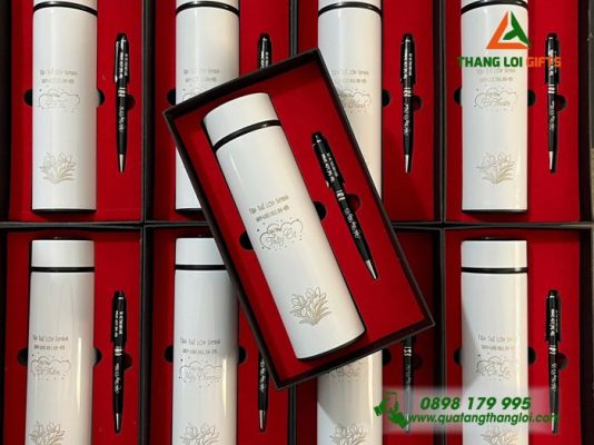 Set Quà Tặng (Bình Giữ Nhiệt & Bút Ký) - In Khắc Tên Lớp SIMBA Tặng Thầy Cô Giáo