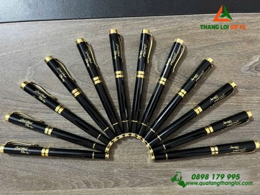 Bút Ký Kim Loại Màu Đen Khoen Vàng - Khắc Tên Làm Quà Tặng