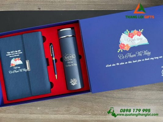Set Quà Tặng (Sổ+ Bình+ Bút) Màu Xanh - In Khắc Tên Trường THCS Linh Trung