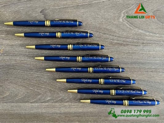 Bút Ký Kim Loại Xoay Màu Xanh Khoen Vàng - Khắc Tên Thầy Cô Giáo